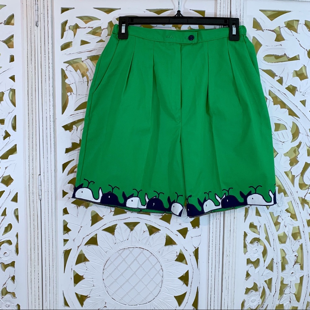Vintage Handmade Green Pleated Whale
